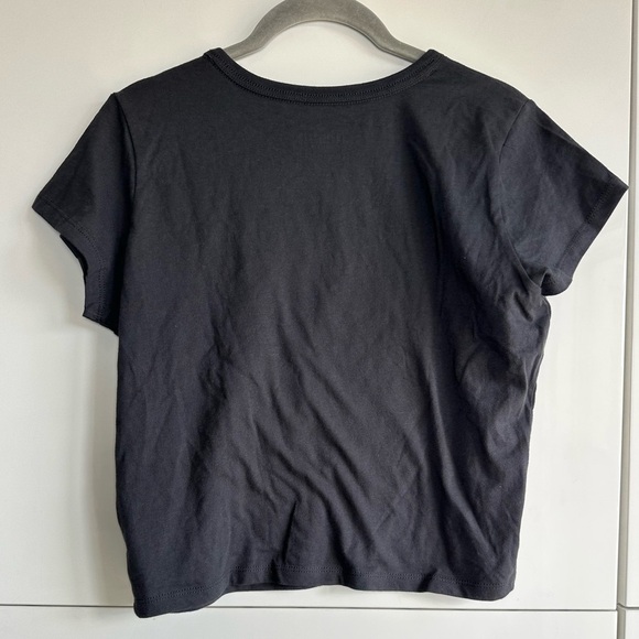 Hollister Keith Haring T Shirt Cropped Abstract Flower Size Medium - Picture 2 of 5